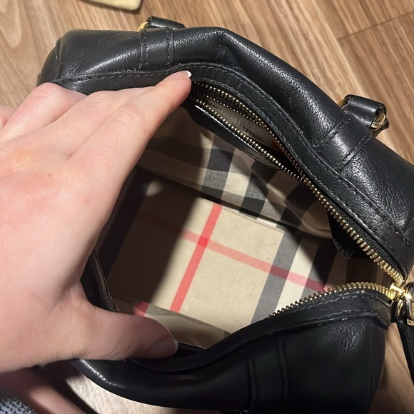 Vintage Burberry Bag - Picture 3 of 6